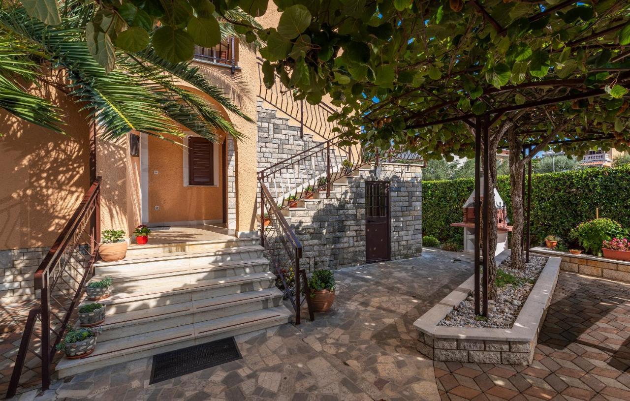 Apartments Feniks Poreč Eksteriør bilde