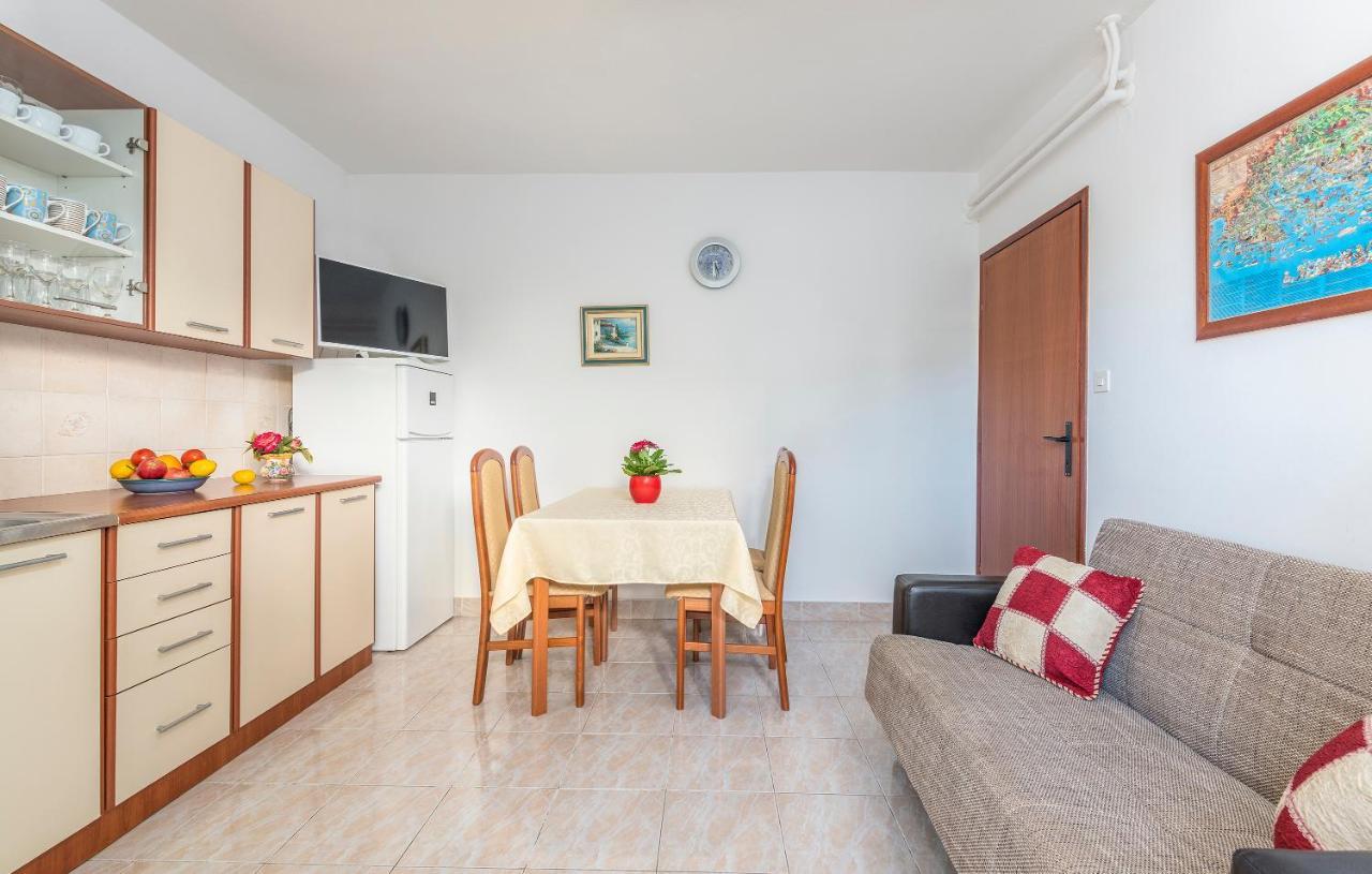 Apartments Feniks Poreč Eksteriør bilde